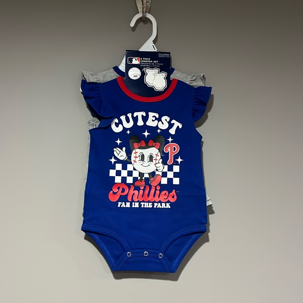 Phillies 2pc Baby Bodysuit Set